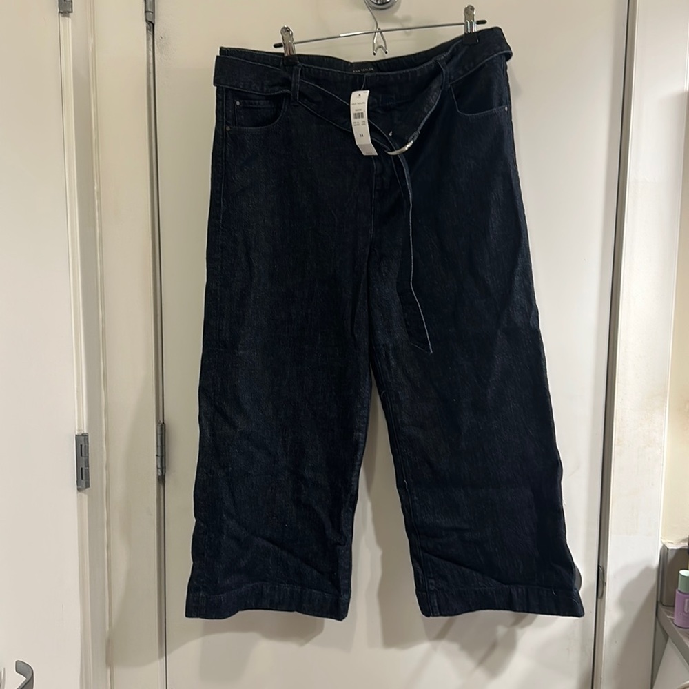 Ann Taylor Wide Leg black jeans with belt, sz 14